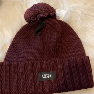 UGG Pom Pom Beanie